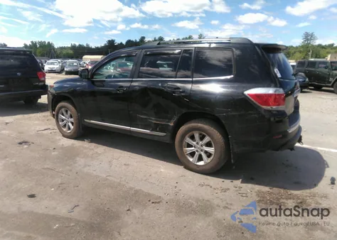 2011 Toyota Highlander Base V6 из США, поврежденный, VIN 5TDBK3EH7BS087432